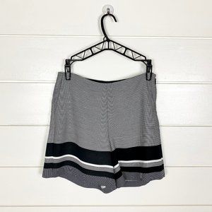AX Striped Shorts, 2.